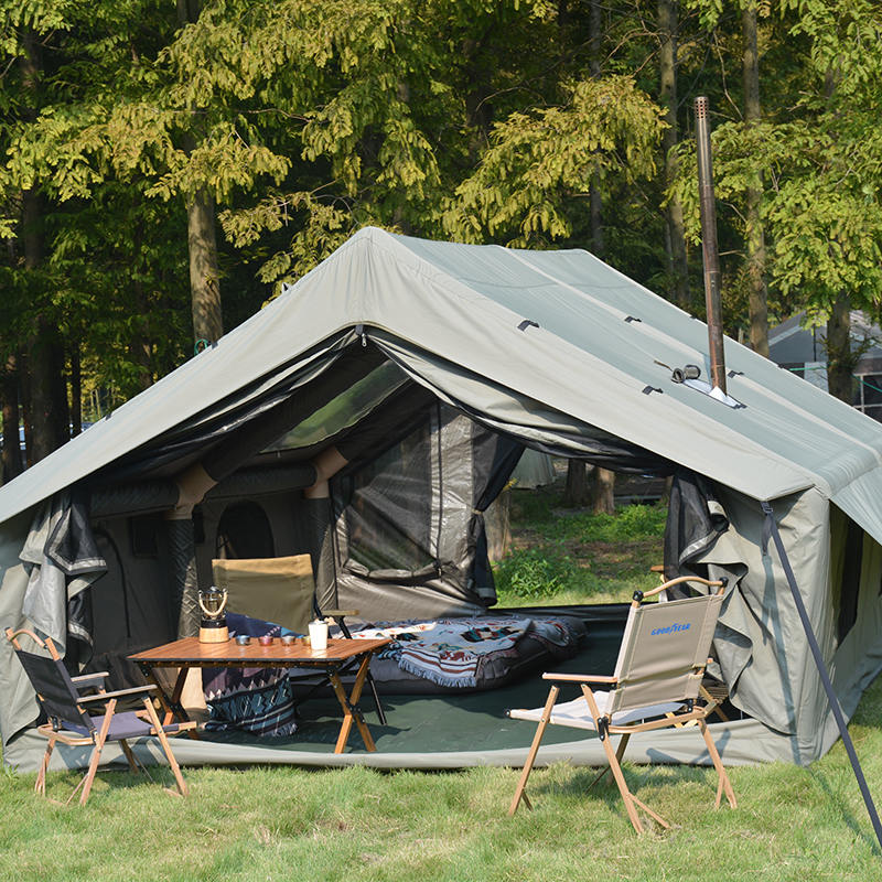 Tente gonflable RBM 12 m² avec puits de lumière panoramique