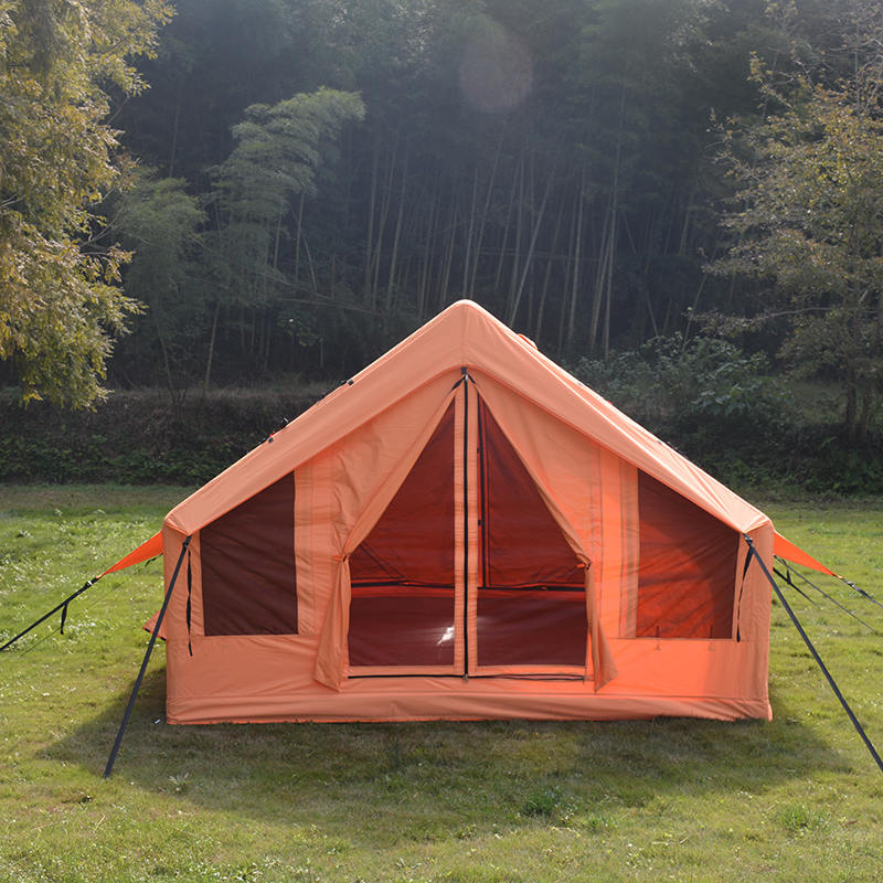 Tente gonflable RBM 12 m² avec puits de lumière panoramique